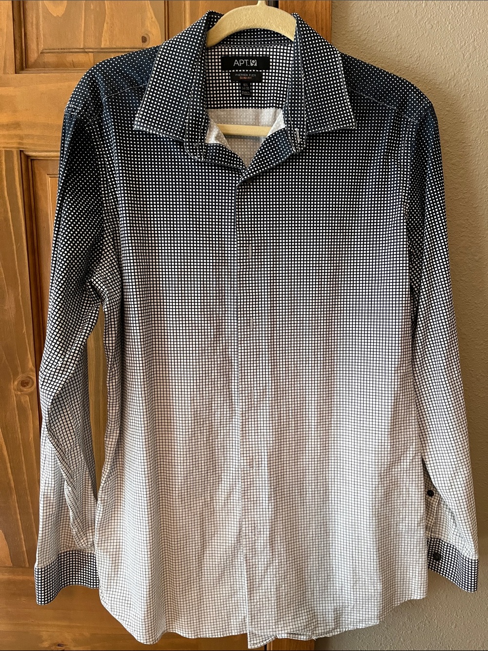Apt. 9 Navy and White Gradient Checked Dress Shirt